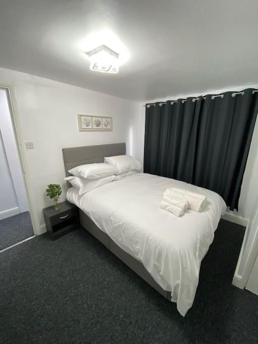 2 Bedroom Flat In London Eksteriør bilde